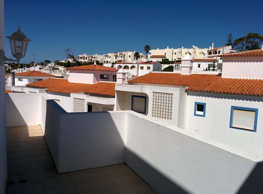 Erike Guest House Carvoeiro  Habitación foto